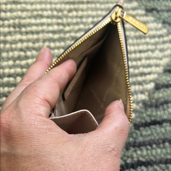 Michael Kors Pink Key & Card Holder - Picture 6 of 8